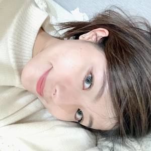 Meet your Posher, Ariel